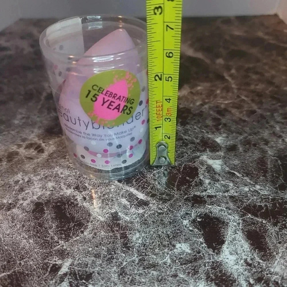 BeautyBlender | The Original Beautyblender Makeup Sponge in  Lilac (1) - NWOT - Picture 5 of 6